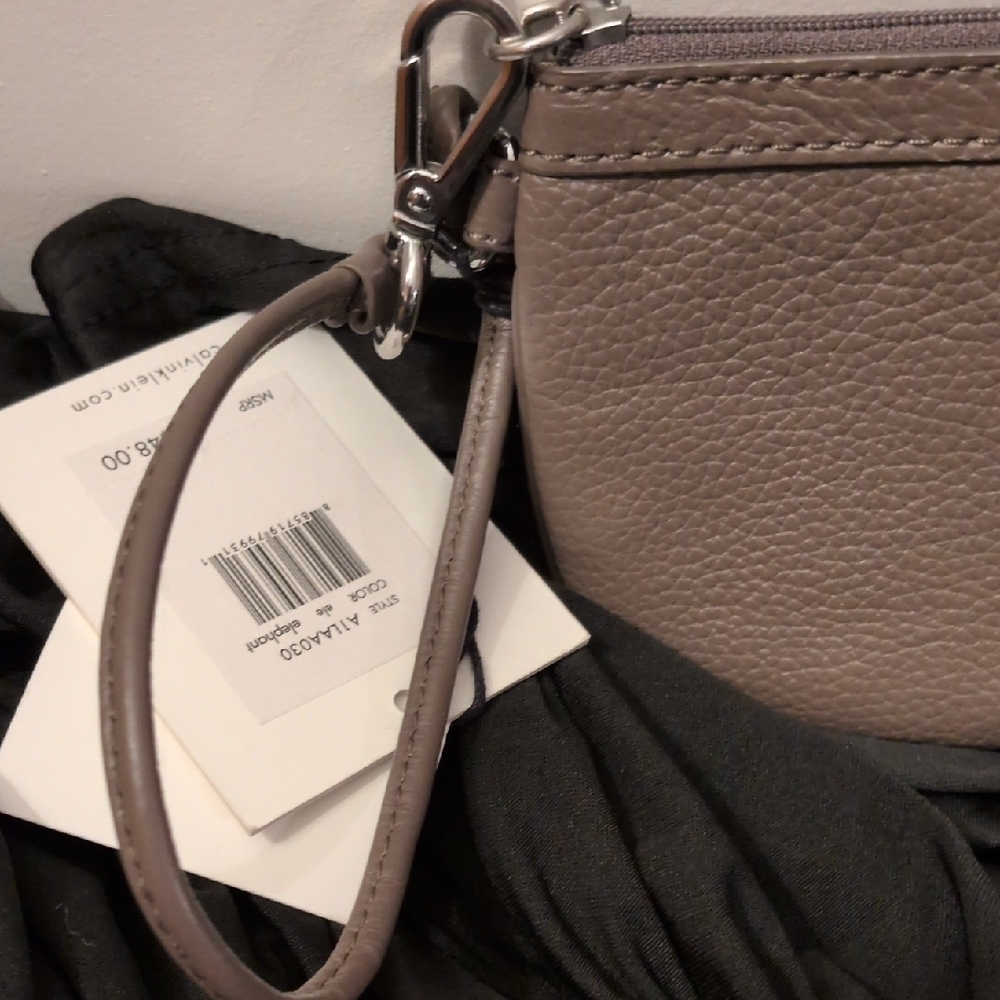 Calvin Klein Gray Leather Wristlet Nwt - Picture 7 of 13